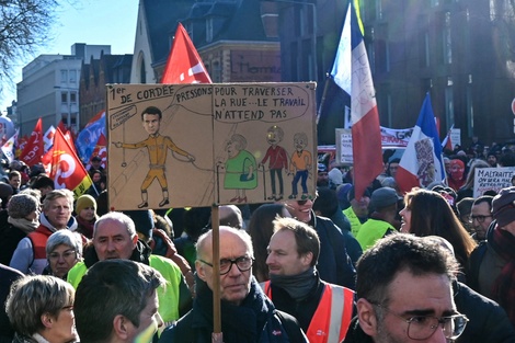 Protesta contra la reforma previsional en Lille, norte de Francia.