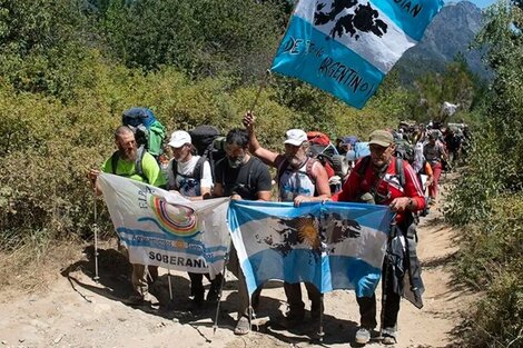 Carlos Carella, Joe Lewis, el agua y el aire