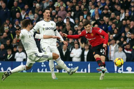 Garnacho ya sacó el derechazo para su golazo: 3º gol en 25 partidos en Manchester United