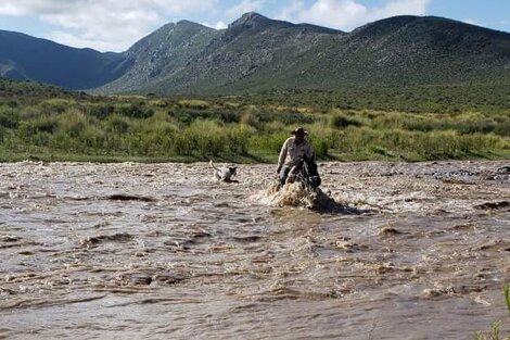 Comunidades originarias piden un puente sobre el río Santa María 