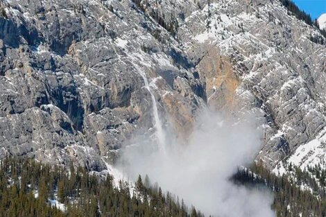 Canadá: dos argentinos murieron tras quedar atrapados en una avalancha de nieve