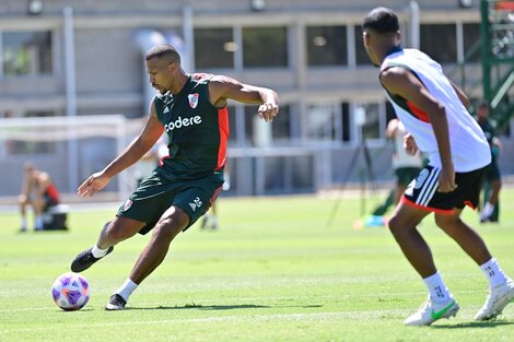 Trofeo de Campeones: Banfield y River juegan la semifinal 