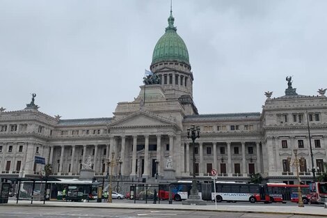 Ley de moratoria previsional: un abrazo al Congreso para visibilizar el bloqueo de la oposición