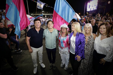 Espinoza no habla de candidaturas pero celebra junto a Kicillof