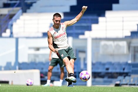 River Plate: Demichelis evalúa cambios atrás y adelante