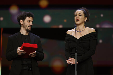 Leandro Koch y Paloma Schachmann en el Berlinale Palast. 