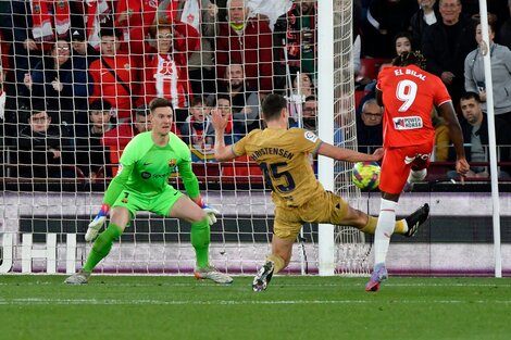 El Bilal Touré marcó el único gol del partido (Fuente: EFE)