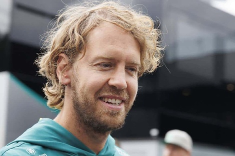 El alemán Sebastian Vettel sonríe
