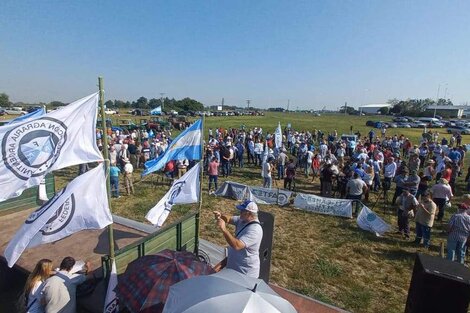 Con trasfondo político, las patronales agropecuarias protestan en la ruta