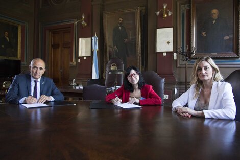 La UNLP firmó un convenio de colaboración con el Banco de la Nación Argentina