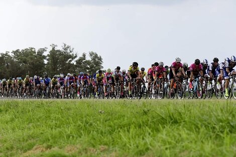 Comienza Doble Bragado, la tradicional prueba ciclística del oeste