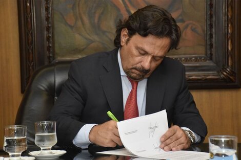 Sáenz planteó que debe haber una tarifa plana en electricidad, gas y transporte