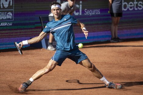 Etcheverry y Báez protagonizarán una de las semifinales del ATP de Santiago