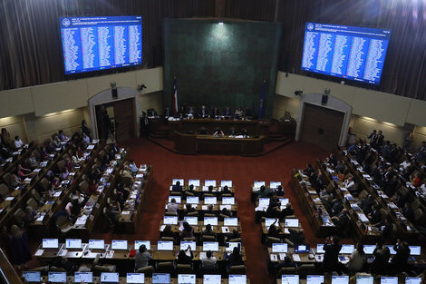 Cámara de diputados rechaza reforma tributaria del gobierno de Gabriel Boric