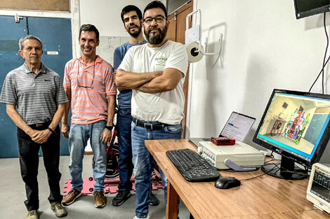 Fernándo Farfán, Eduardo Martel, Lucas Acosta y Eduardo Freire, parte del equipo de investigación del LINTEC.