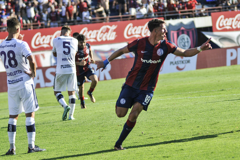 Liga Profesional: San Lorenzo goleó a Gimnasia y se consolidó como líder