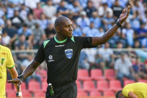 Un partido de fútbol en Bolivia tuvo 42 minutos de tiempo adicional 