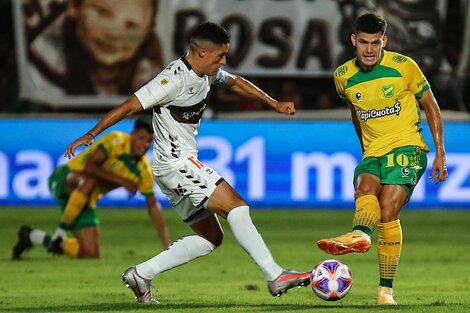 Platense aguantó bien la victoria y mejoró su promedio. (Fuente: Fotobaires)