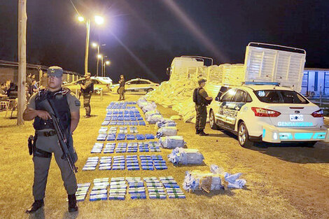 La cocaína descubierta en el camión. (Fuente: Télam)