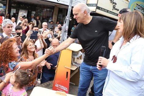 Grindetti y Bullrich recorrieron el conurbano