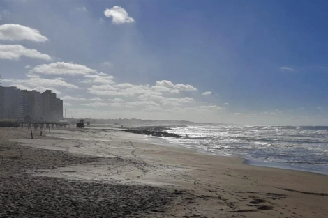 Miramar: encuentran un cadáver decapitado a orillas de la playa 