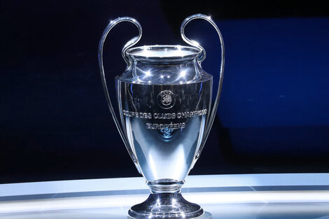 La Orejona, el tan ansiado trofeo de la Champions League.