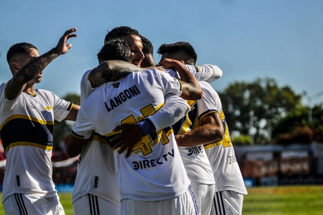 Boca festejó tres goles en el primer tiempo, cuando definió el partido. (Fuente: Julio Martín Mancini)