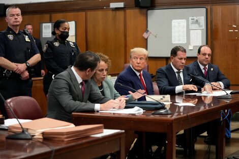 Trum se declaró no culpable en el tribunal de Manhattan.