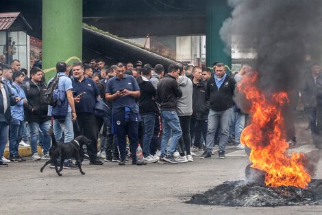 Paro y protesta de choferes.