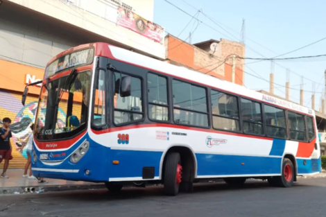 Ocho líneas de la empresa de colectivos Almafuerte están de paro. Imagen: @Almafuerte_Saciei