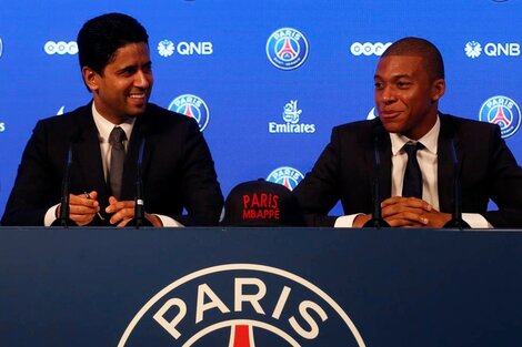 Nasser Al-Khelaifi y Kilian Mbappé, cuando todo era sonrisas