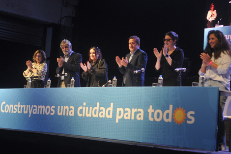 Los dirigentes del Frente de Todos de la Ciudad de Buenos Aires en el complejo C art media.