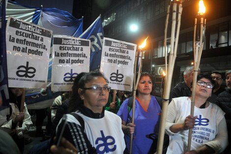 Marcha y paro de enfermería por el reconocimiento de la carrera