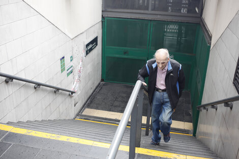 Trabajadores del subte realizan un plan de protesta en reclamo de dos francos semanales.  Imagen: Sandra Cartasso. (Fuente: Carolina Camps)