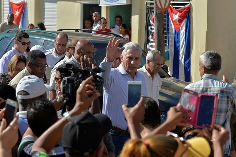 El Parlamento de Cuba reeligió como presidente a Miguel Díaz-Canel