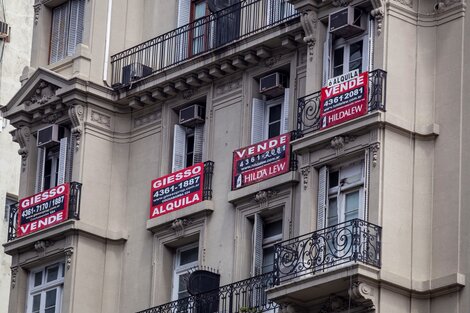 La Ley de Alquileres vigente establece que los aumentos de los contratos se rigen por ajustes anuales.