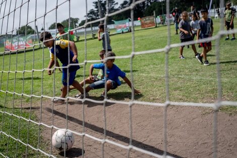 "Hay equipo": abrió la inscripción para el programa deportivo de ANSES para niños y adolescentes 