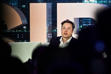 Musk consideró a la etiqueta azul como "un símbolo de una especie de sistema de clases digital" (Foto: AFP).