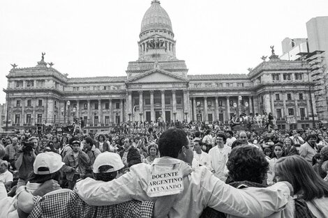 Memoria salteña de la Carpa Blanca docente