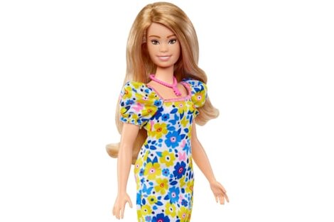 Presentan la primera muneca Barbie que representa a una persona con sindrome de Down Ya esta disponible en Internet Pagina 12