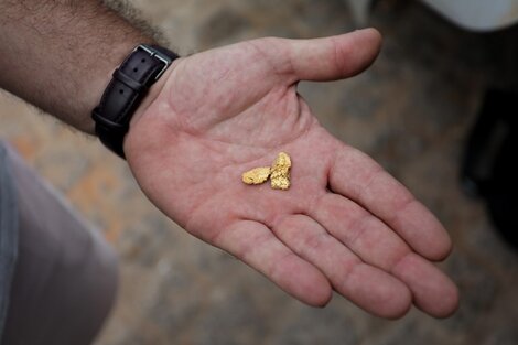 Policía de Brasil desarticuló red que traficaba oro de la Reserva Indígena Yanomami