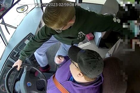 Dillon Reeves en el momento que se hace cargo del volante. (Imágen: captura de video)