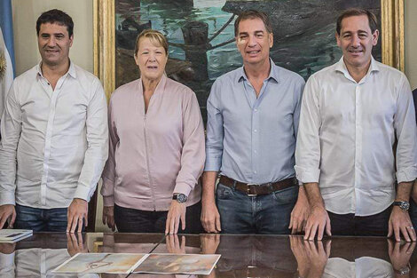 Maximiliano Abad, Margarita Stolbizer, Diego Santilli y Julio Garro. 