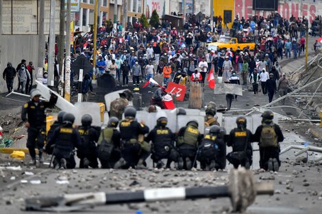 Protesta y represión en Arequipa el pasado 19 de enero. (Fuente: Télam)