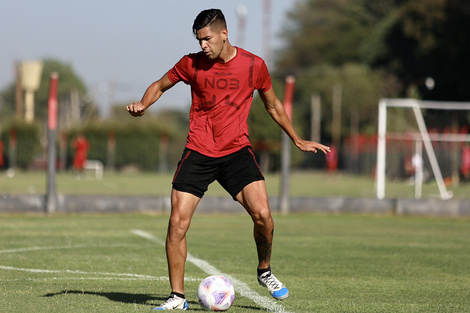 Facundo Mansilla es considerado por el entrenador para mañana.