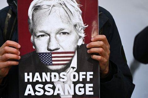 Julian Assange está preso en una cárcel de alta seguridad cerca de Londres.