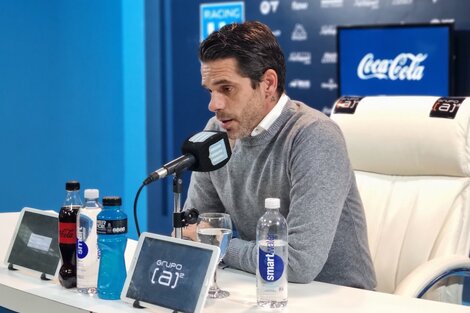 Fernando Gago durante la conferencia de prensa post derrota con Talleres (Fuente: Prensa Racing)