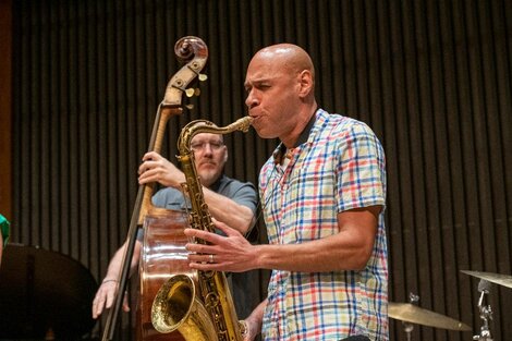 Joshua Redman: "El mejor jazz se hace en grupo"