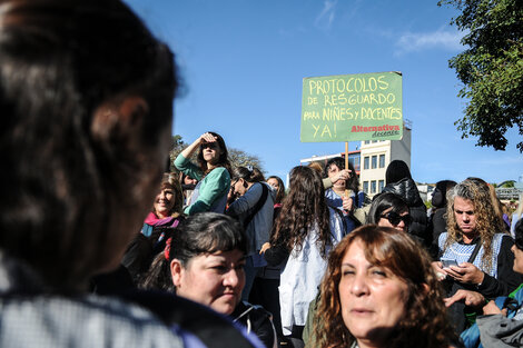 ¿Cómo proteger a niñes y docentes cuando se denuncia abuso sexual?