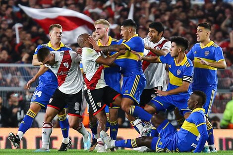 La mala imagen del final del Superclásico. (Fuente: Fotobaires)